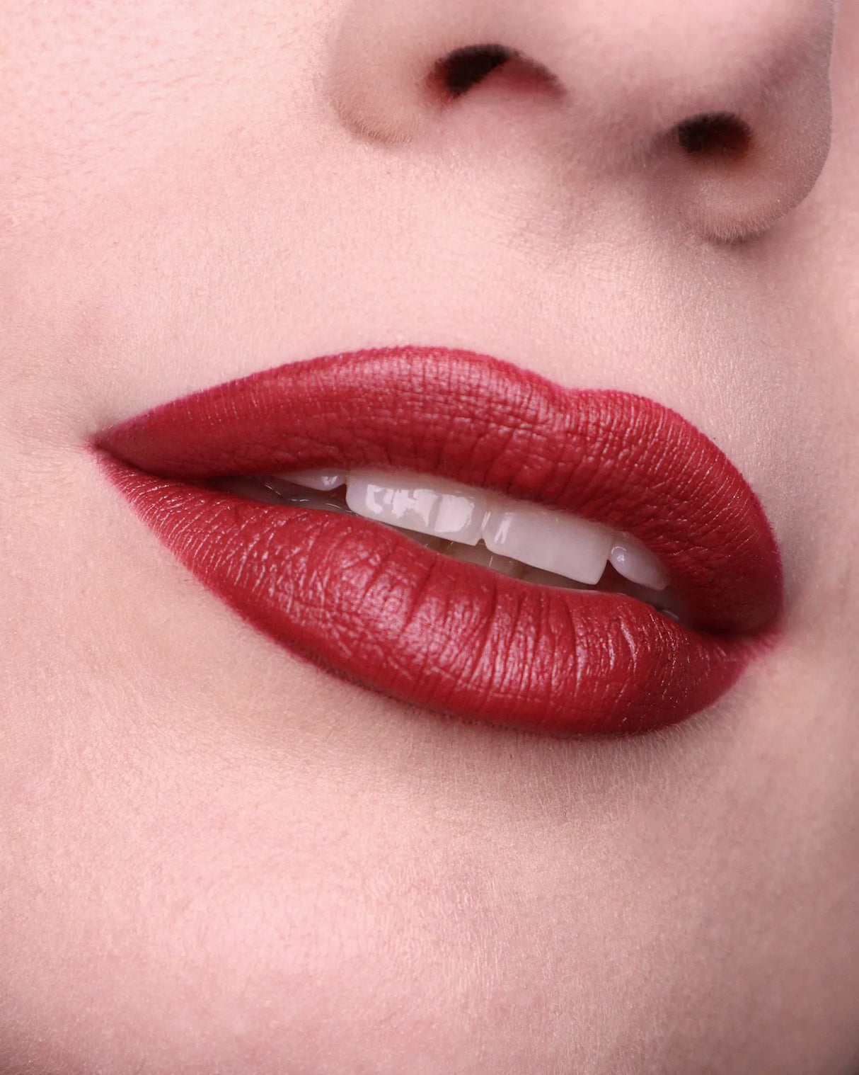 LONG LASTING – LIPSTICK PENCIL