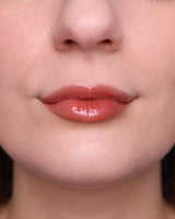 BALMY GLOSS – Shkëlqyes ushqyes për buzët