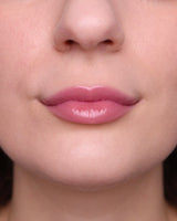 BALMY GLOSS – Shkëlqyes ushqyes për buzët