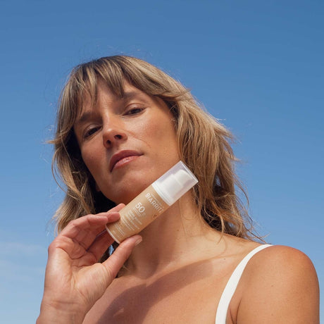 Krem solar fytyre SPF 50 i pigmentuar