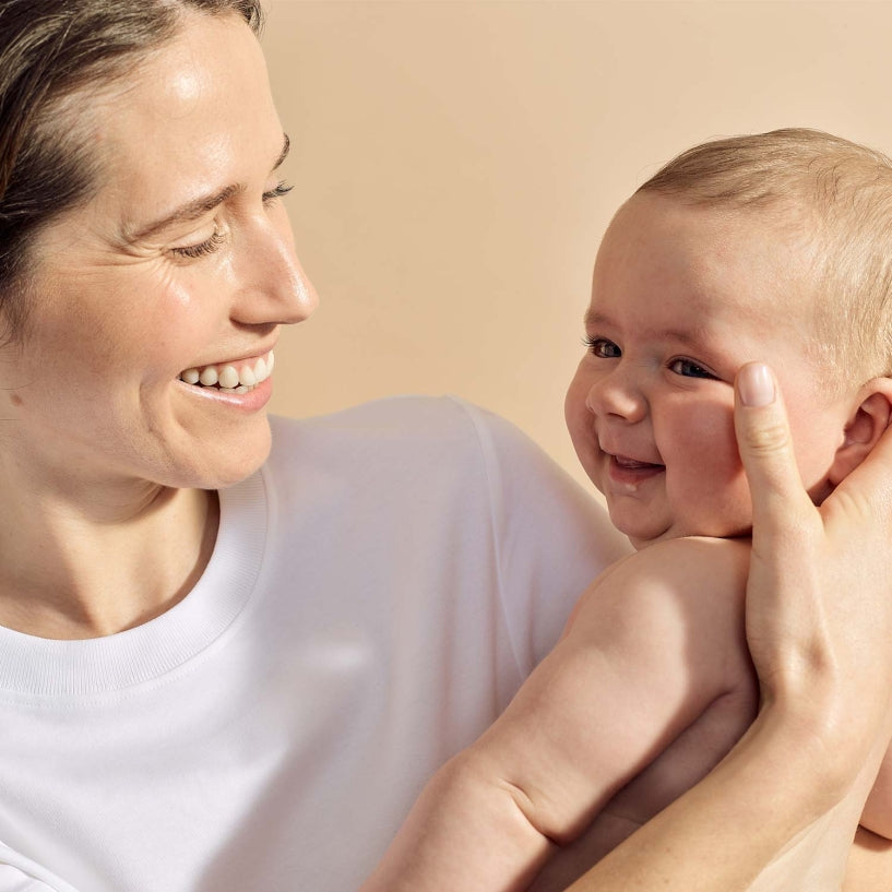 Spray Diellor SPF50+ Familjar – Mbrojtje e Lartë për Gjithë Familjen